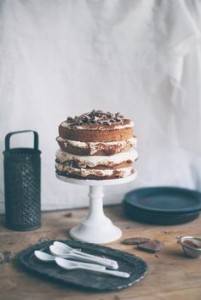 Naked cake