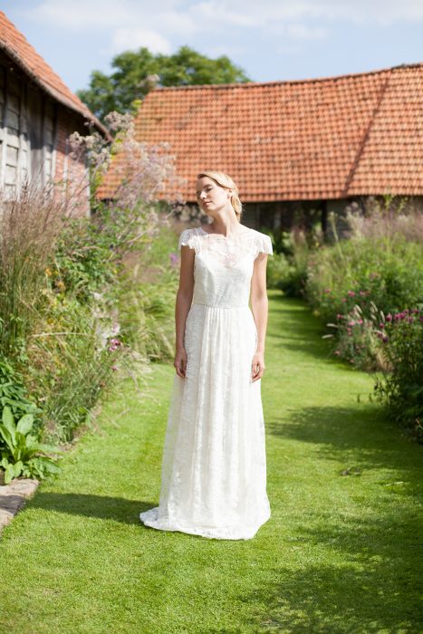 liladesaintlouis-collection-2017-mariage-robe_tess-anne_soulier-1